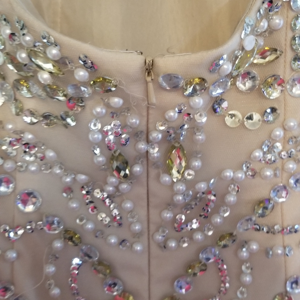 Prom Gown - Picture 3 of 8